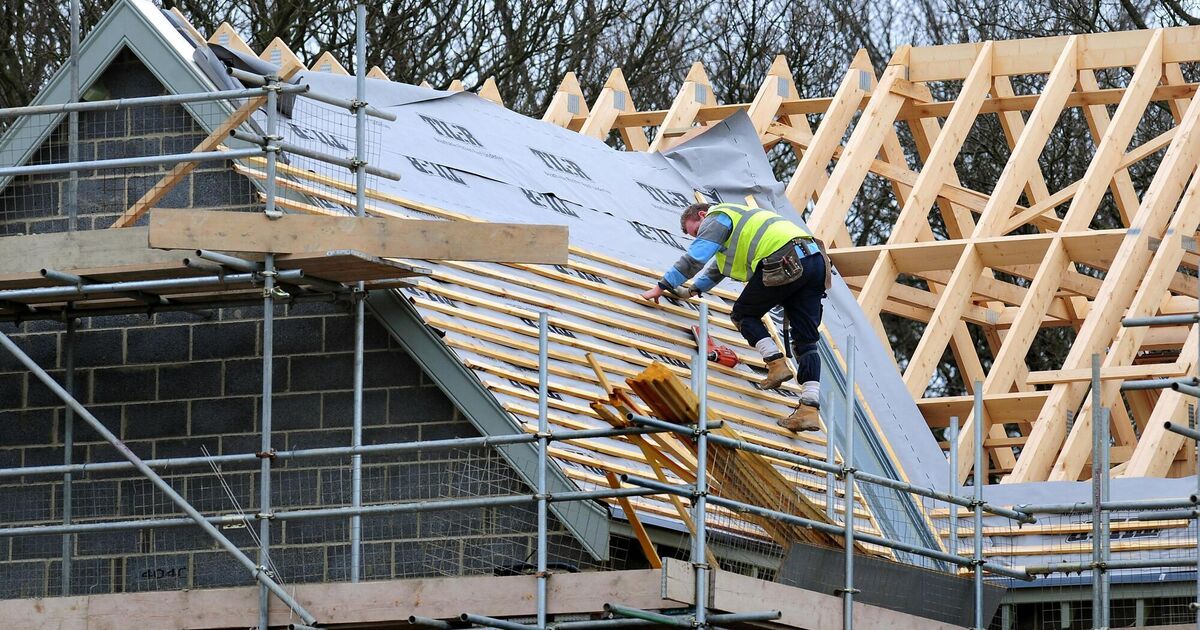 Housebuilding Volumes Decline In 2025's Fourth Quarter